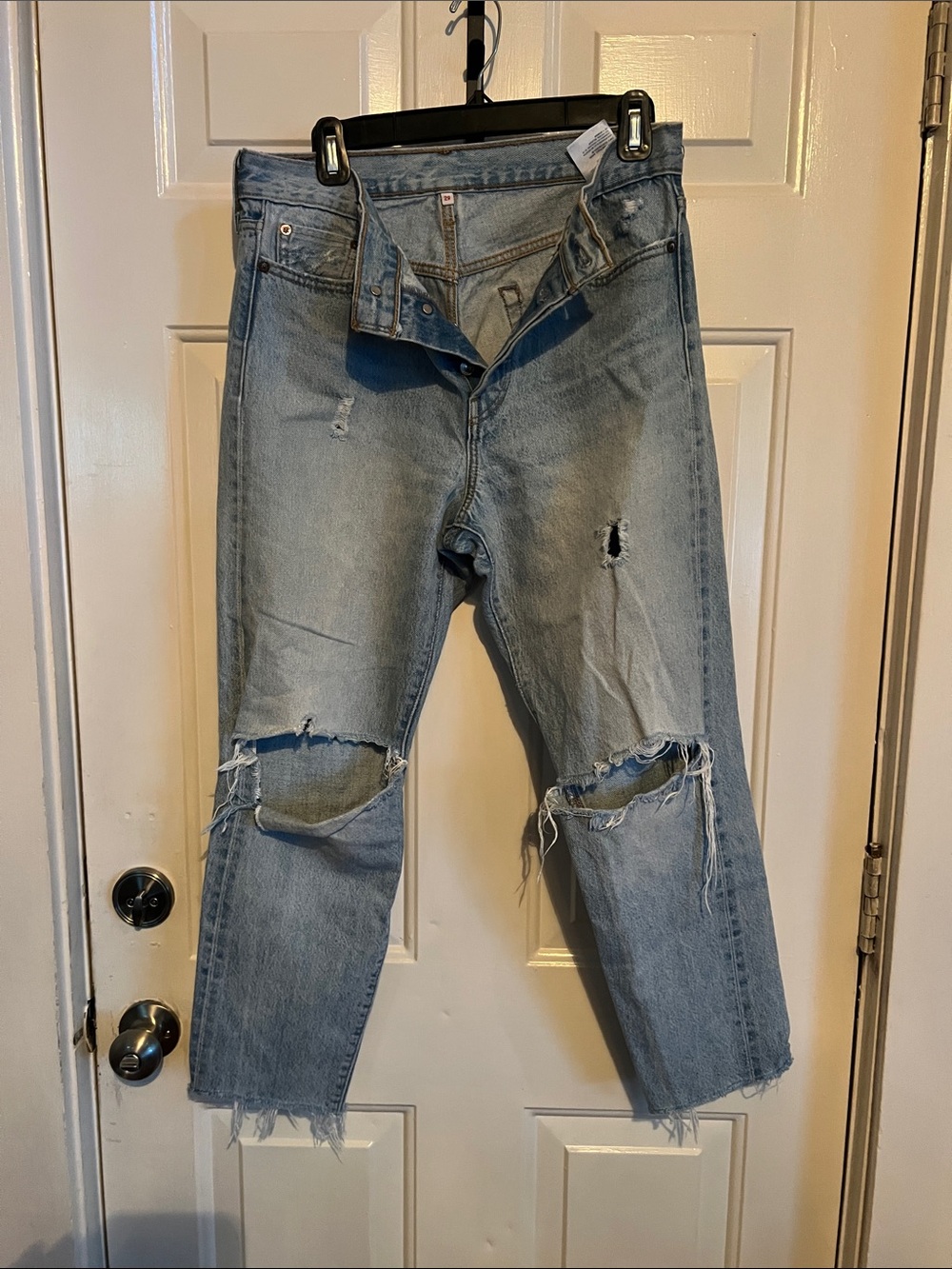 Light Blue Distressed Woman’s Jeans